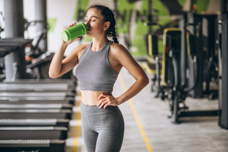 Protein pre ili posle treninga? Saveti za sportsku ishranu i regeneraciju